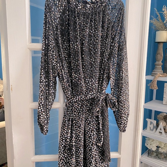 Eloquii Dresses & Skirts - Eloquii Black Silver Polka Dot Midi Dress